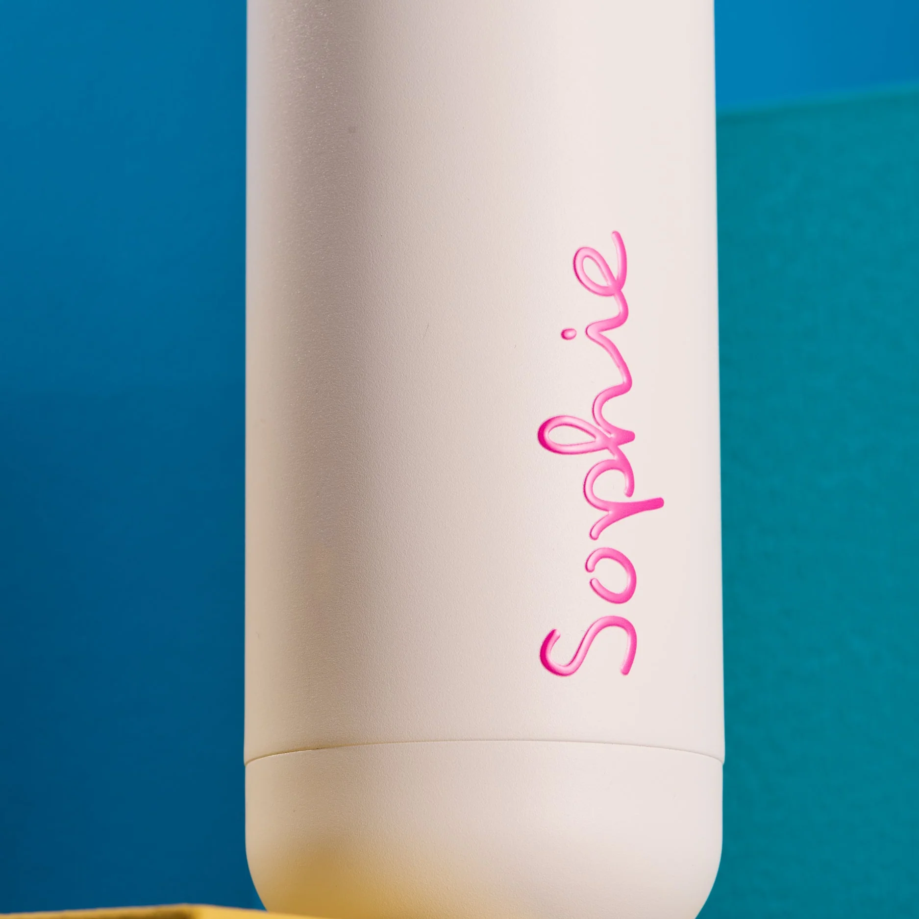 Official Love Island Mini Water Bottle (500ml) - Image 4