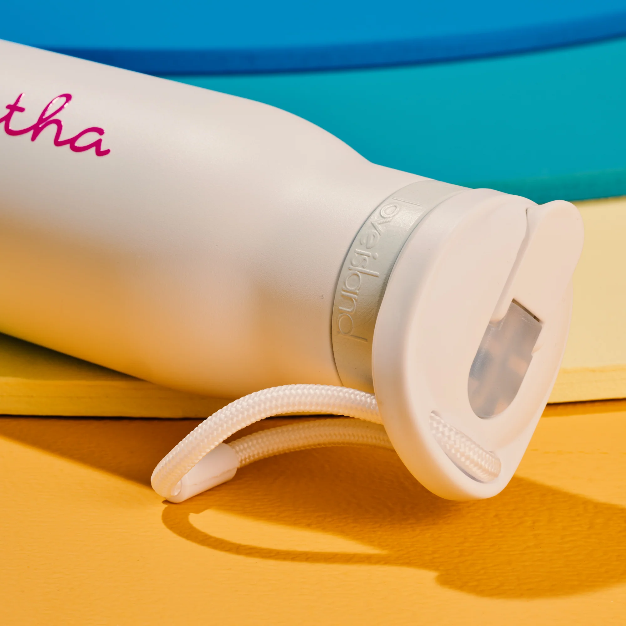 Official Love Island Water Bottle - Image 10
